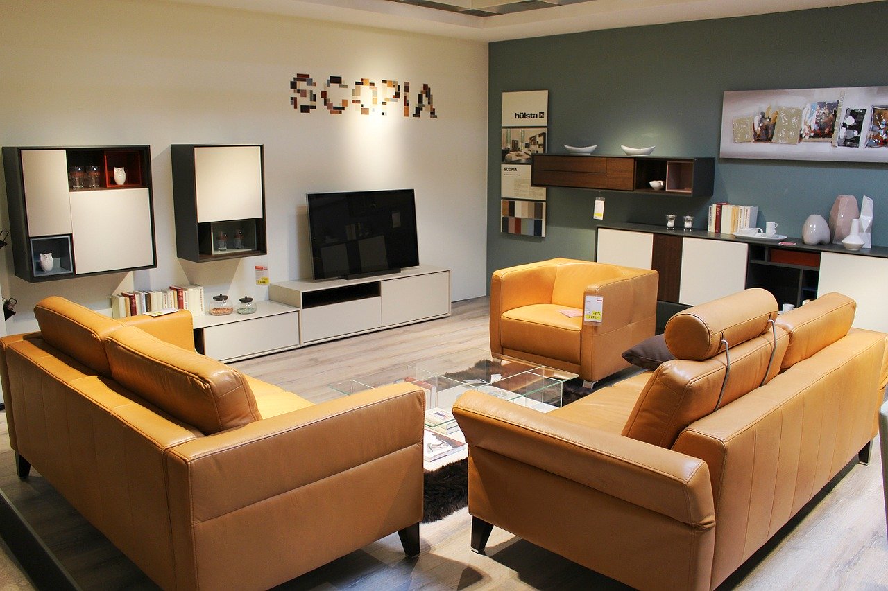 Comment optimiser l'espace dans un petit appartement moderne ?